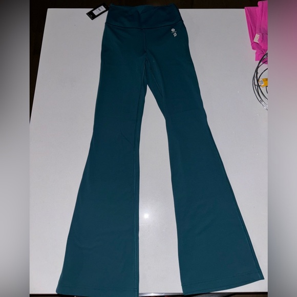 LULULEMON X PELOTON Groove Pant Super High Rise Flare Nulu - Picture 5 of 6